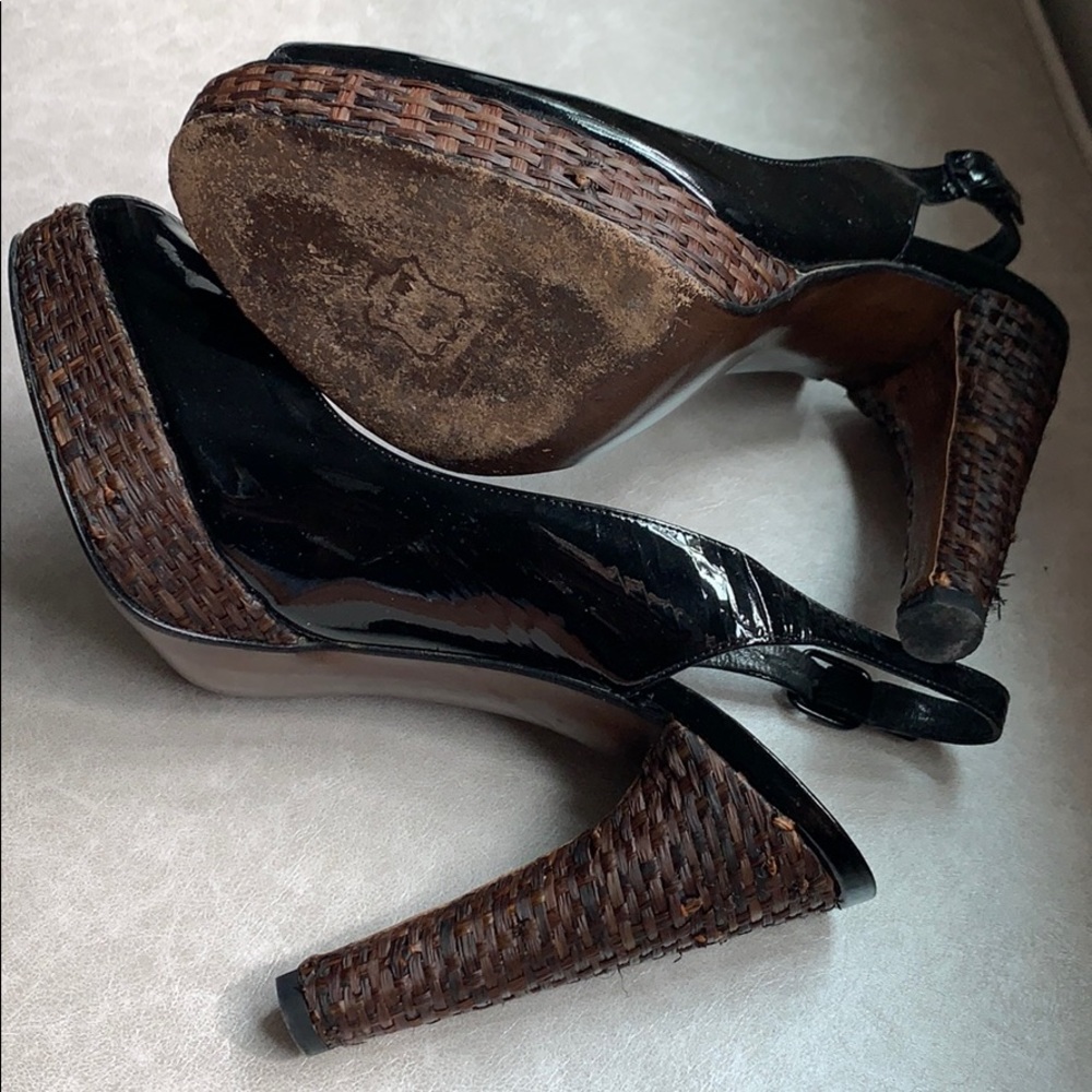 Stuart Weizmann Black Sling Back Sandals - image 5